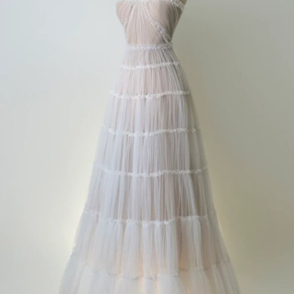 Brand New US 4 Anna Augusta White Maxi Evening Dress with Nude Lining - Picture 3 of 8